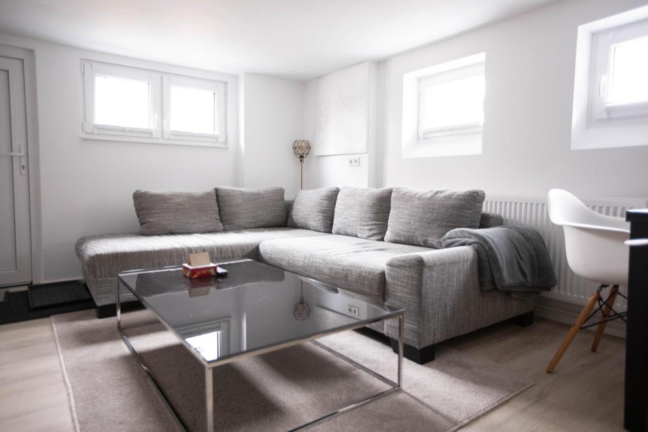 80Qm - 4 Rooms - Private Parking - Keller-Basement - Mallibase Apartments ฮันโนเวอร์ ภายนอก รูปภาพ