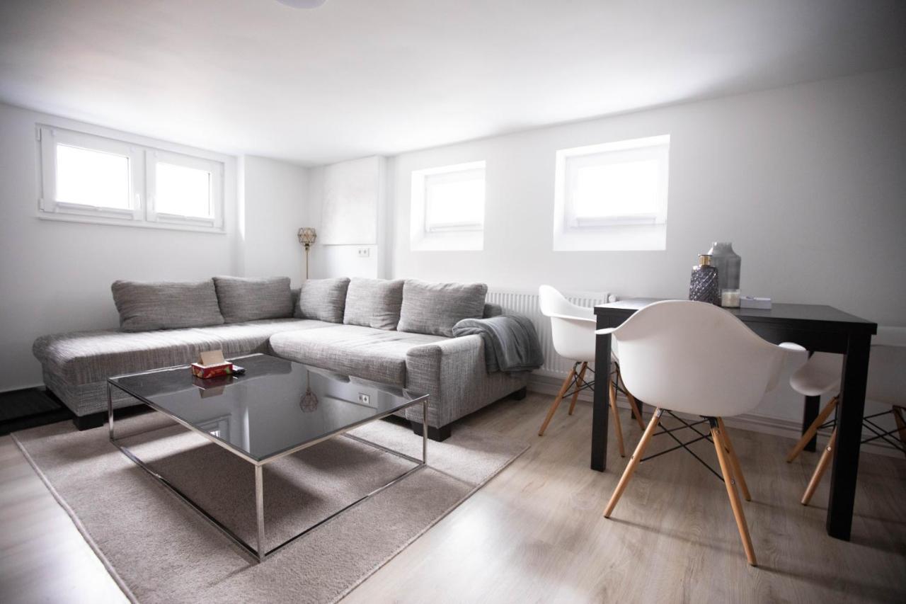 80Qm - 4 Rooms - Private Parking - Keller-Basement - Mallibase Apartments ฮันโนเวอร์ ภายนอก รูปภาพ